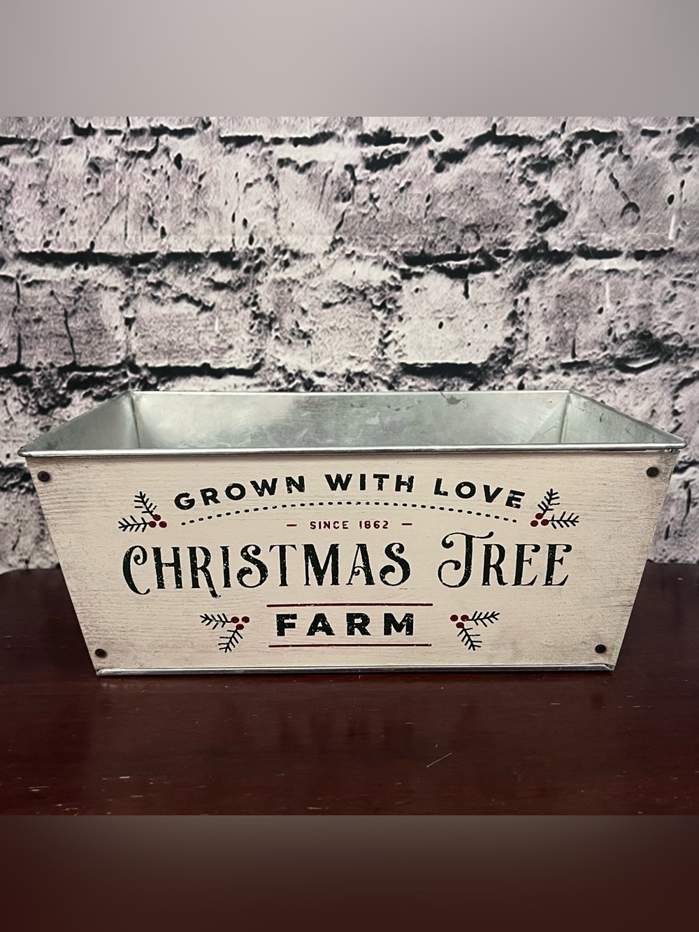 Christmas Tin Basket